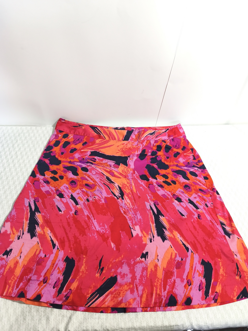 Vibrant Pink Abstract Print A-Line Skirt D1(15